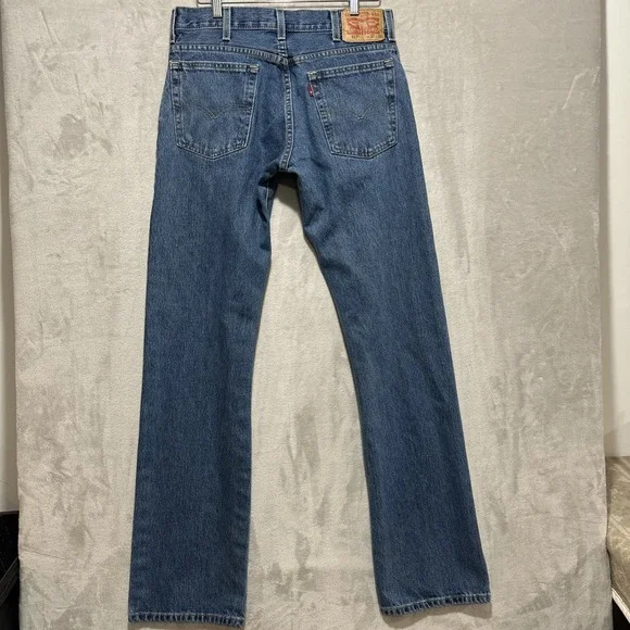 Levis 517 Mens Bootcut Jeans Size 32 Medium Wash Blue Denim Slim Fit - Picture 2 of 11